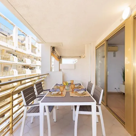 Uhc Novelty Family Complex Apartman Salou