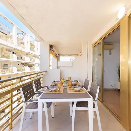 Uhc Novelty Apartment Salou