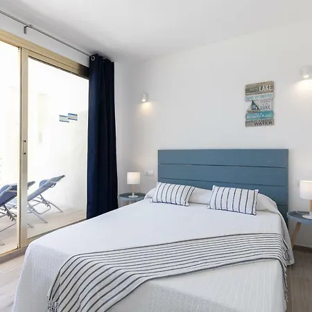 Uhc Novelty Apartment